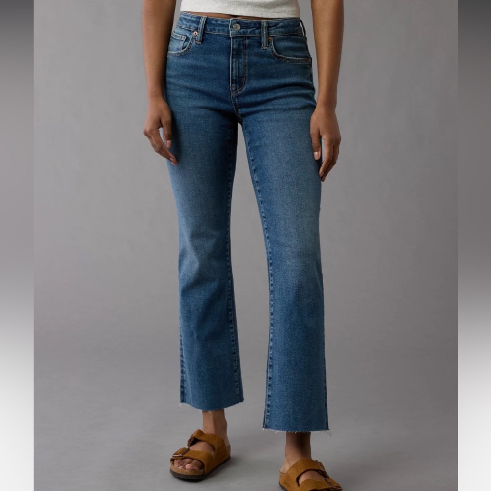 AE Next Level High-Waisted Kick Bootcut Crop Jean 16 Long
